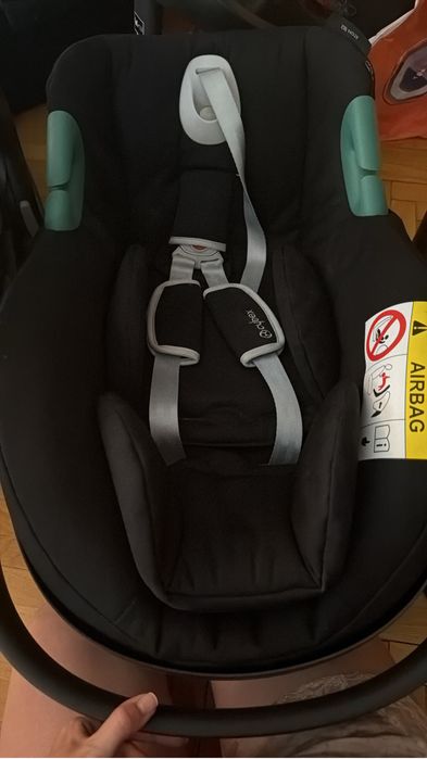 Carucior Cybex Balios S Lux (cadru, landou, scaun sport) + scoica Cybex Aton B2 + baza isofix