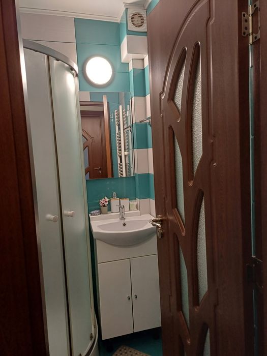 Inchiriez garsoniera regim hotelier