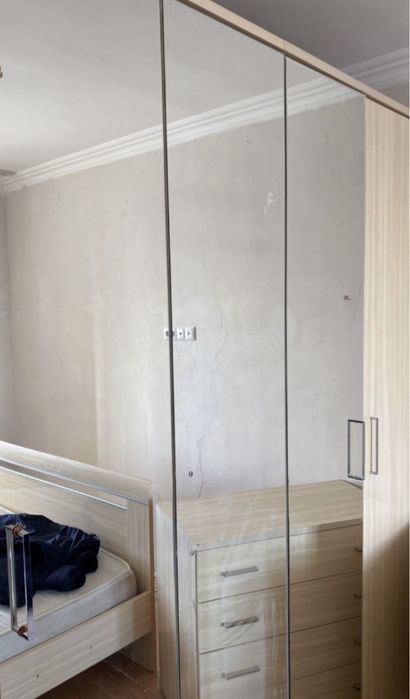 Замена, изготовление зеркал, стекла.Ремонт мебели.Kaspi RED.