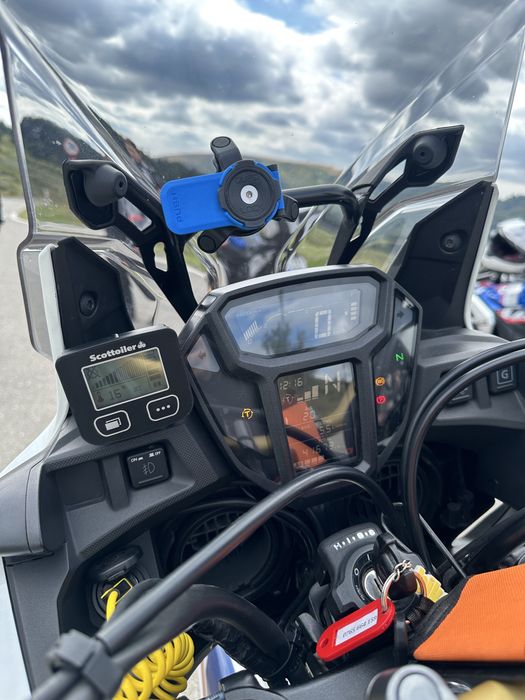 Honda africa twin crf1000 DCT