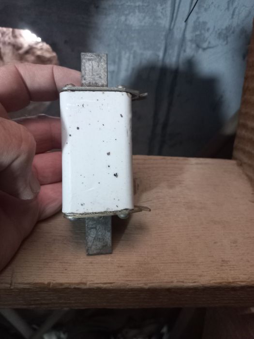 Предохранитель,  быстро реагирования, новые