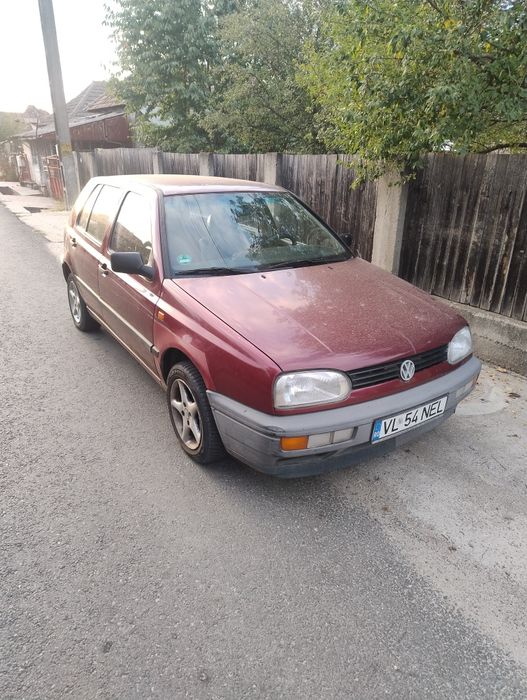 Vând Golf 3 ,1995