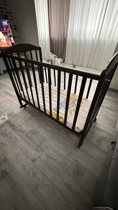 Кроватка детская