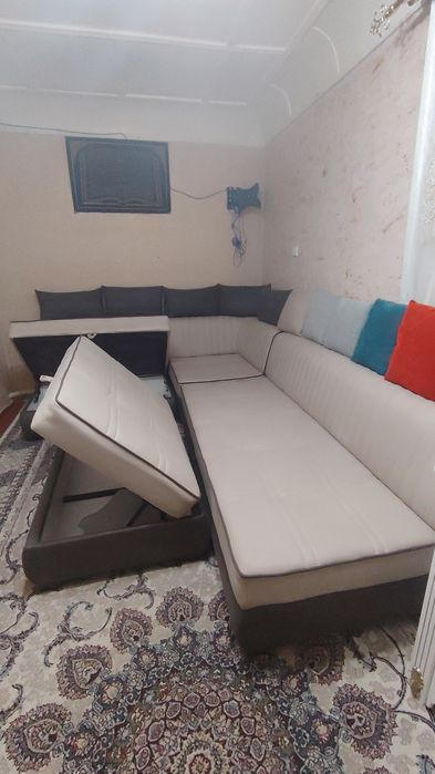 Ugalok mebel sotiladi sastyanasi zor 4 oy boldi olinganiga