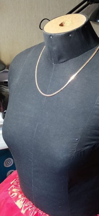 Продам золотую цепочку
