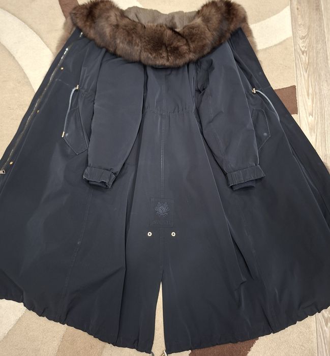 Продам парку, теплая