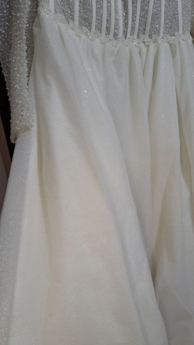 Vand rochie de mireasa