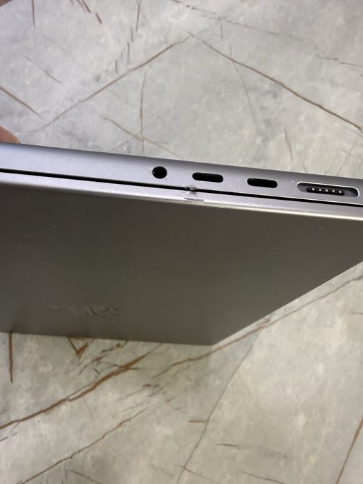 Macbook pro M1 pro, 14’, 512gb