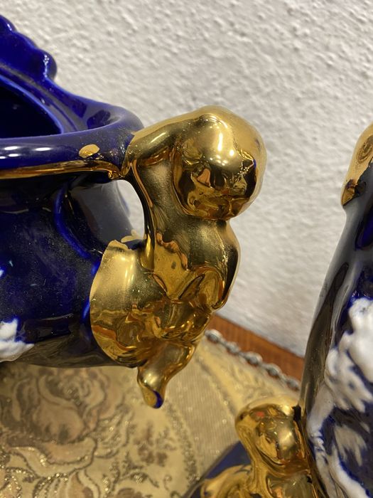 Троен порцеланов сет от италия ваза урна барок