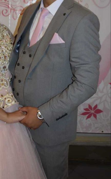 Костюм тройка 10000 +подарок