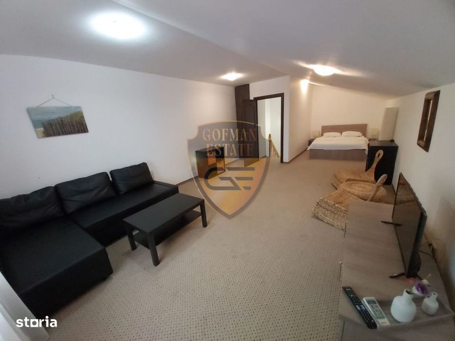 Duplex: P+1+Mansarda: 100mp utili + 100mp curte/parcare , Mamaia Nord,