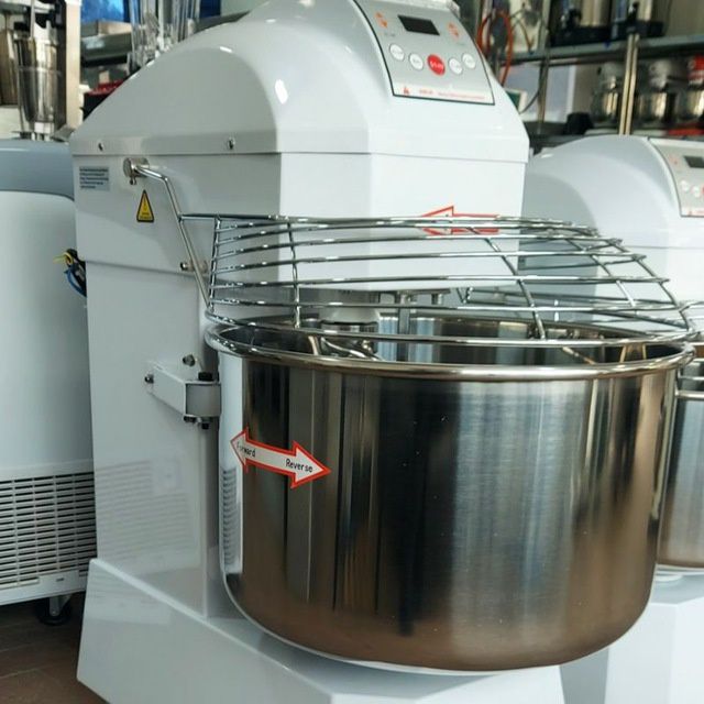 Мишалка Тестомес мешалка апарати 25 кг