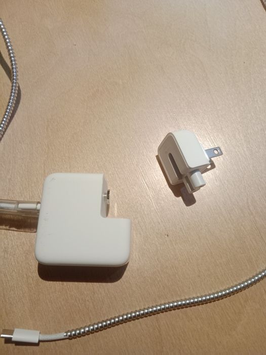 Оригинальный блок питания Apple 30W