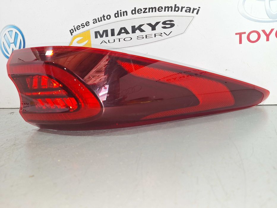 Stopuri aripa stanga/dreapta Kia Sportage 2016-2021 Cod: 92401F1600