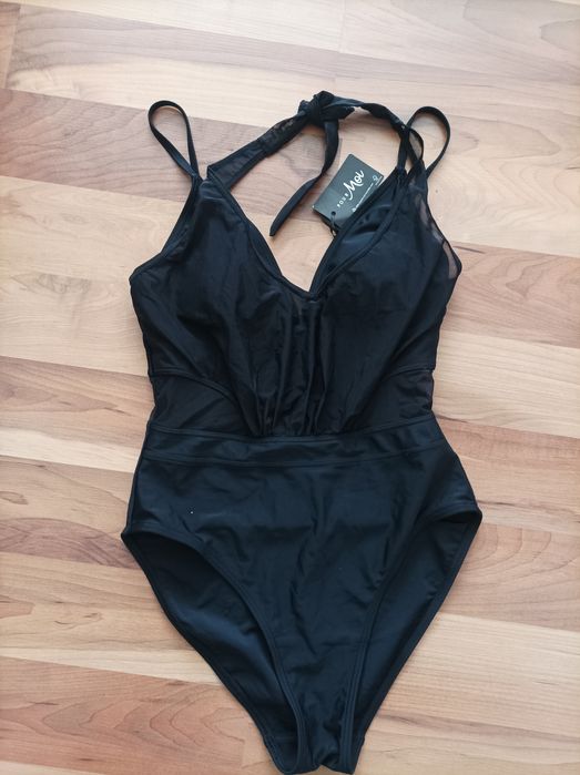 Нов цял бански S/M размер