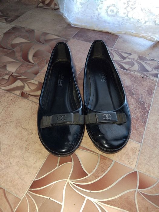 Продам Женские балетки