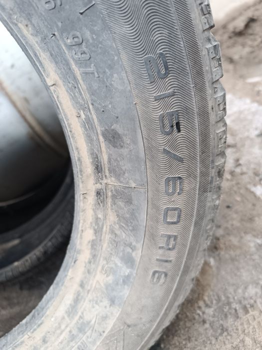 Продам! 215/60/16 шины зима!