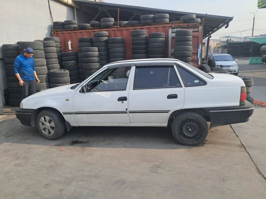 Srochno sotiladi Nexia avtomobili holati yaxshi remont kerak emas