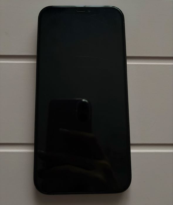 Vând iphone 12 pro max