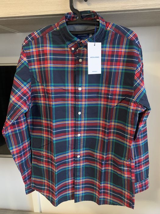 Camasa Jack&jones noua cu eticheta S-M
