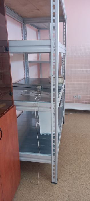 Стеллаж металлические складской