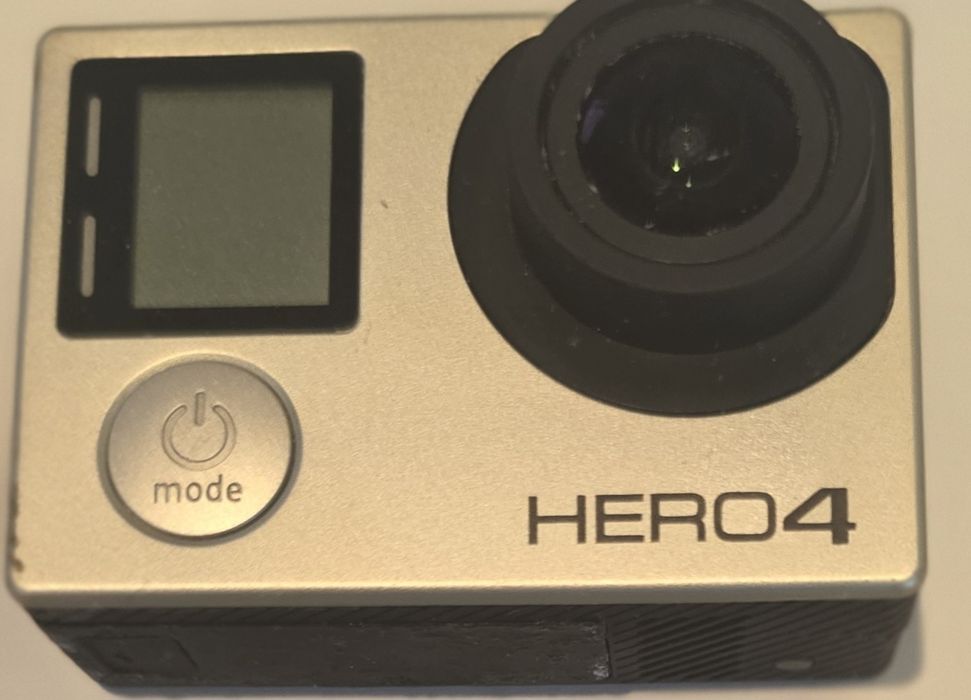 Action Cam Go Pro Hero 4 dungi pe.display
