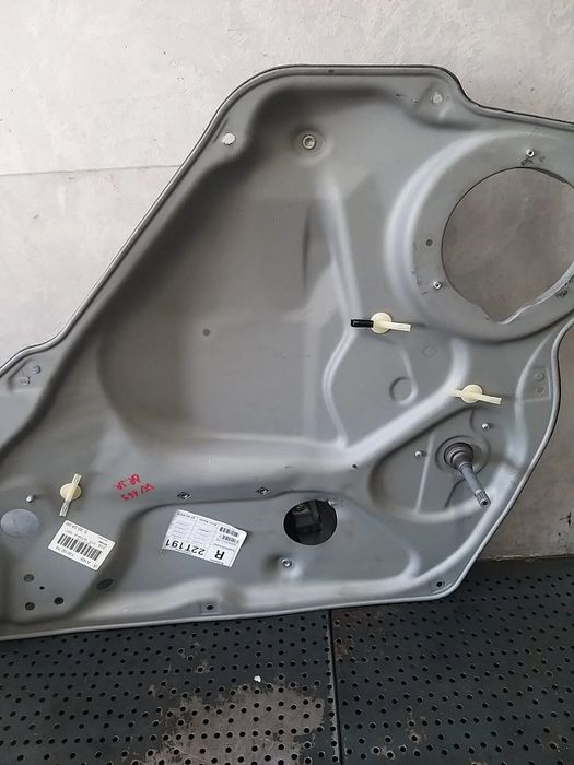 Macara manuala geam dreapta spate mercedes a class w169 a1697300279