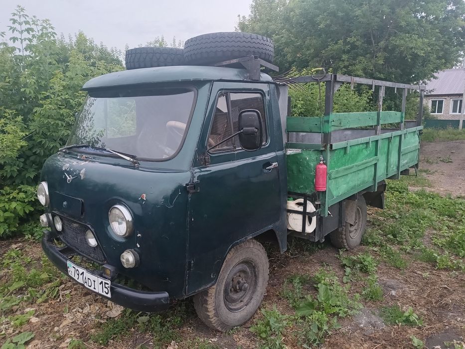 Продам УАЗ головастик