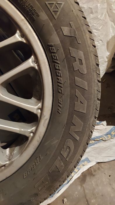 195 65 R15. Шины с дисками. Летние.