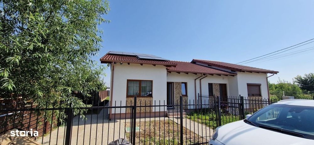 Casa 3 Camere Mosnita Veche 650 euro