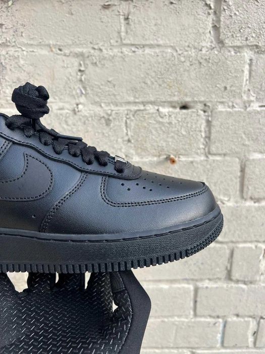 BEST-SELLER! Nike Air Force 1 Black номерации - от/до 36-47 Бяло