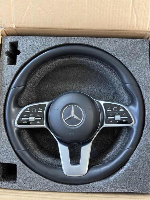 Волан с Airbag за Mercedes