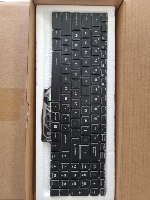 Нова RGB клавиатура за лаптоп MSI GE63, GE73, GS63