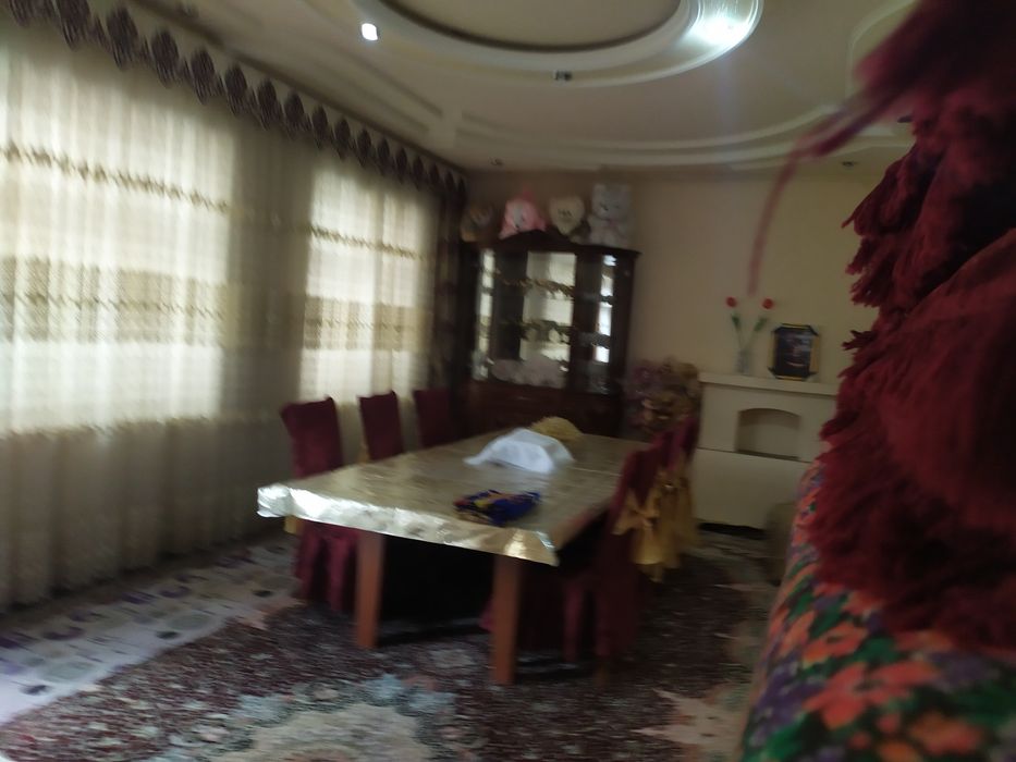 Ховли сотилади . Солнечныйда !