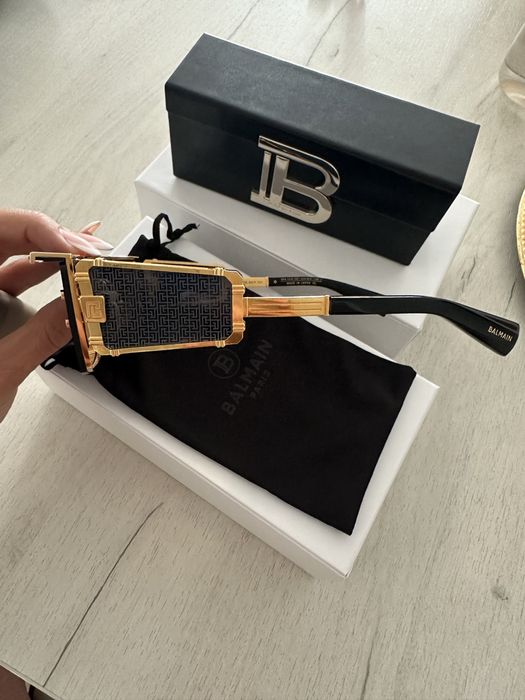 Balmain wonder III очила нови