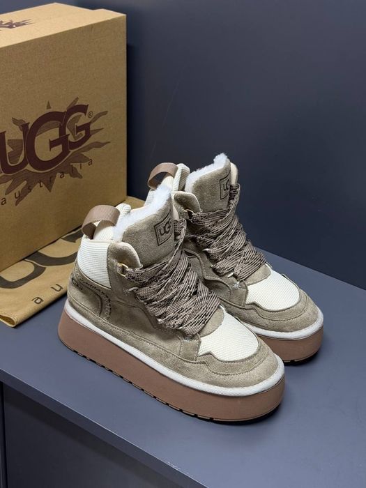 Ugg-uri diferite modele