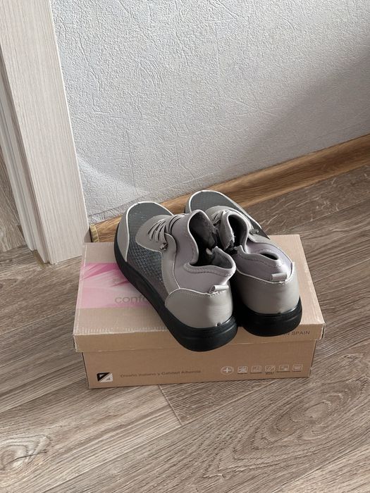 Продам полуботинки