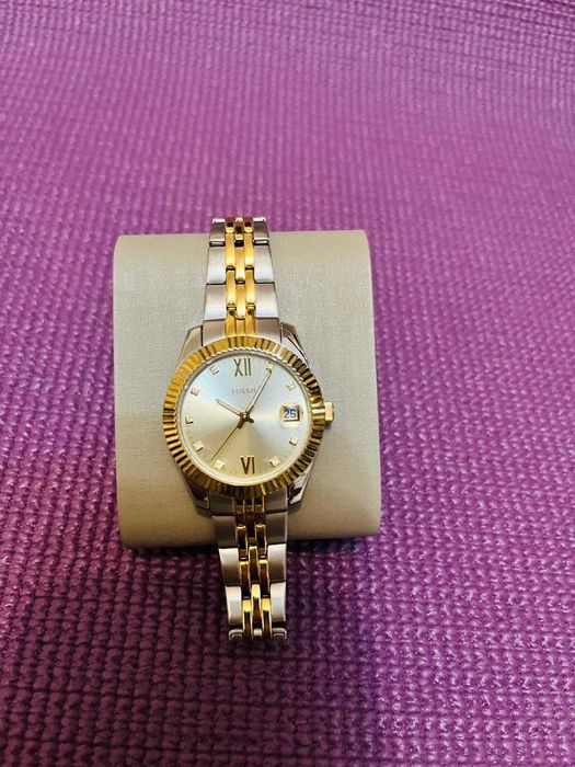 Fossil Scarlette es4949