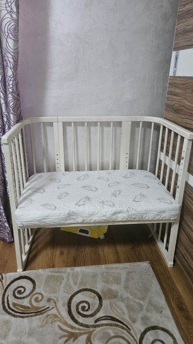 Продам детскую кроватку.