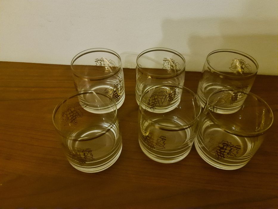 Стъклени чаши за ракия