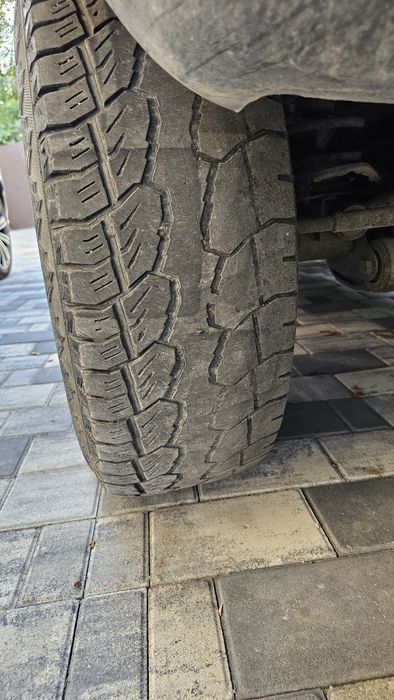 Продам резину 285/75/R16