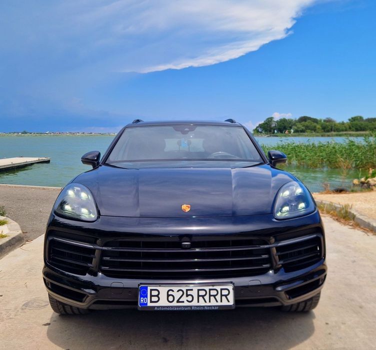 PORSCHE Cayenne 2021 — imagine 3
