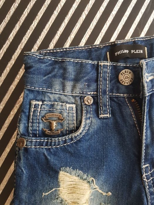 продам детские джинсы