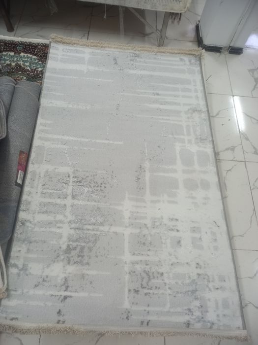 Коврый шолковый клем