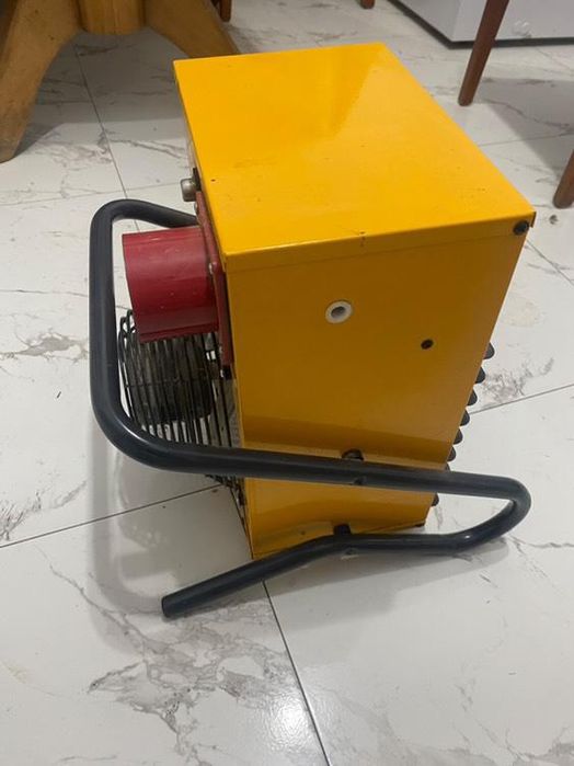 Vând ventilator ca nou