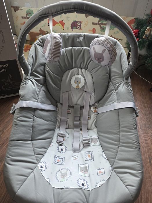 Бебешки шезлонг с вибрация JOIE wish bouncer