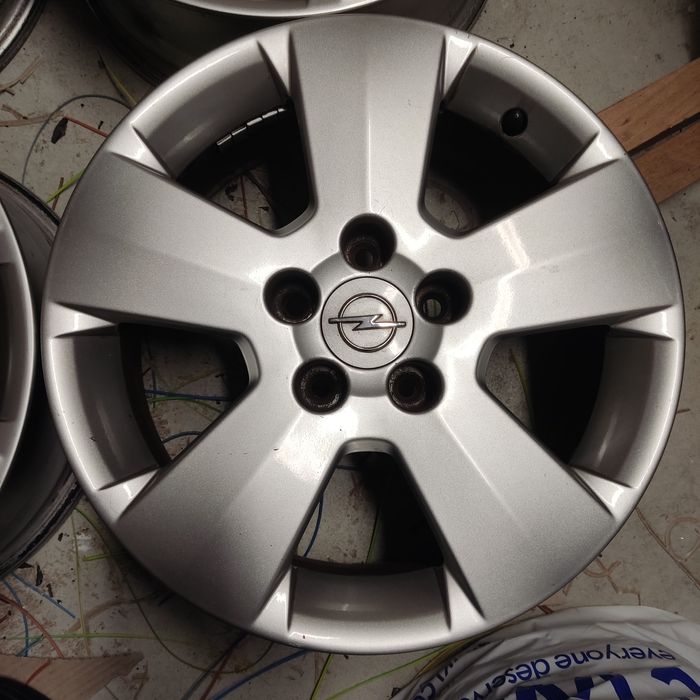 Оригинални алуминиеви джанти Opel 16 цола  5х110