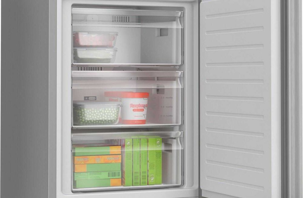 Хладилник с фризер BOSCH KGN392LAG 203см.