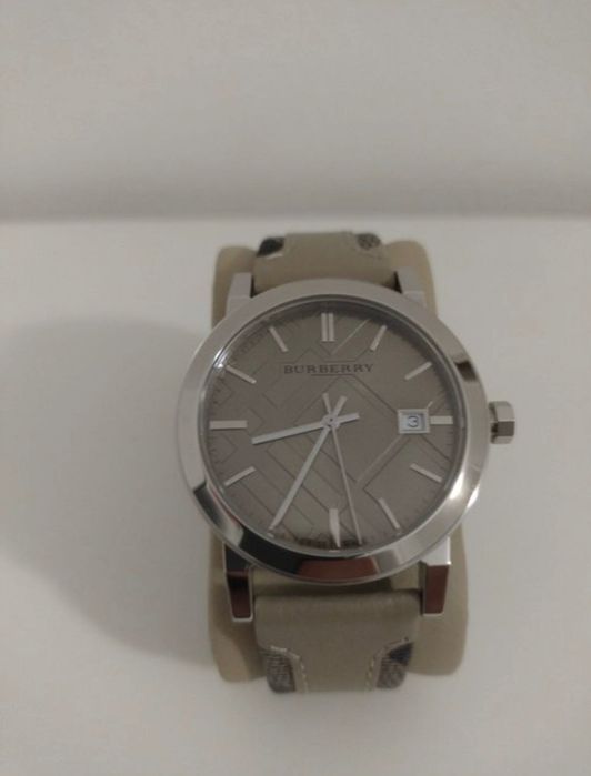Burberry The City BU9021 дамски  часовник ЧИСТО НОВ