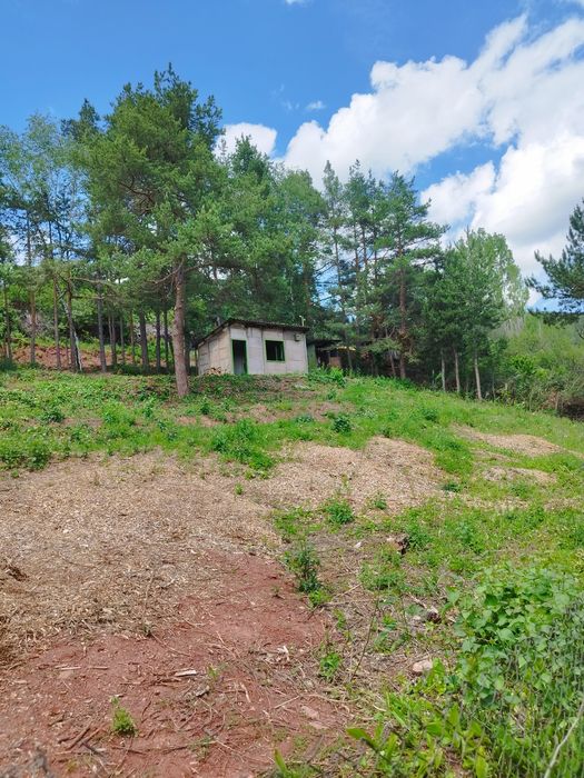 Продавам УПИ в с.Градец община Костинброд
